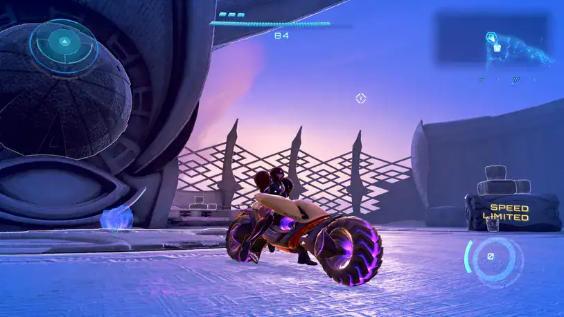 Samus Aran encontrando el Fire Chip en la chatarrería de Flare Pool, componente esencial para fabricar el Fire Shot en Metroid Prime 4