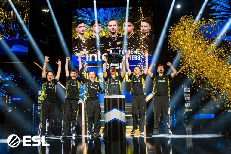 Natus Vincere levanta el trofeo de IEM Atlanta CS2 2026 — foto oficial ESL.