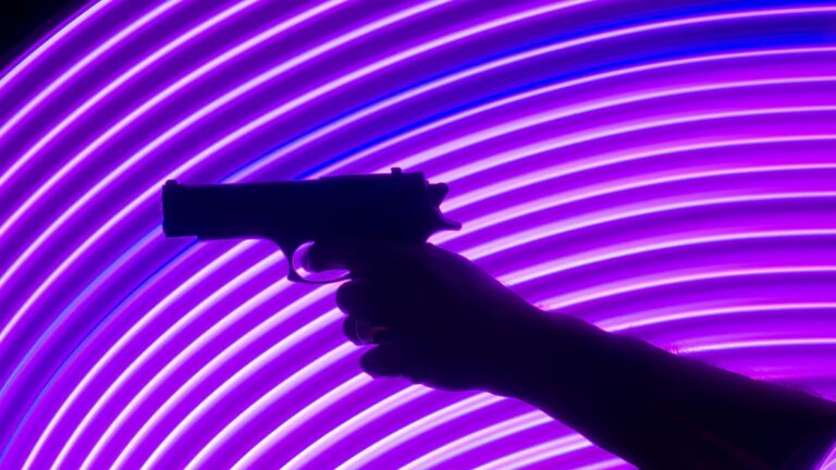Omnilert: demanda por falla de IA en detección de armas